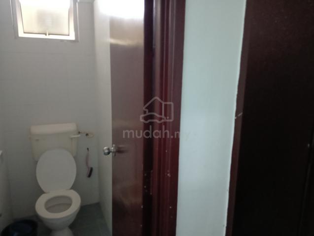 Platinum walk office , aircond , partitions 1