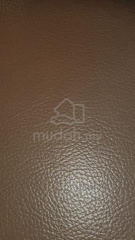 Comfortable Brown 2-Seater Sofa / Couch (Good Cond - photo 6 of 6