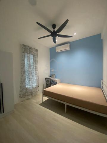 **Zero deposit Comfortable Queenbed Room Stay in Setia Alam 1