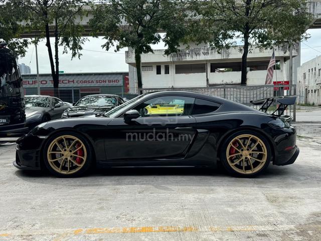 2021 Porsche CAYMAN 4.0 718 GT4 (M) UNREG RECON UK - 4