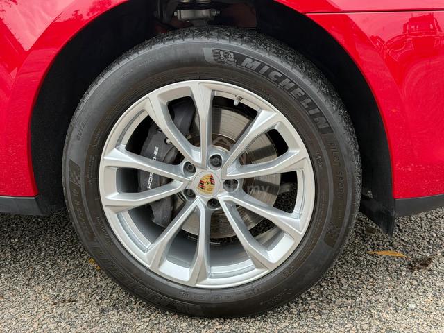 19k KM PDLS+ 2023 Porsche MACAN SPORT CHRONO - 4