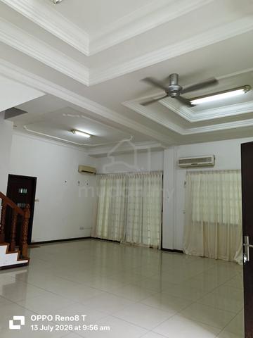 Double Storey Semi Detached House at Taman Bay shore 1