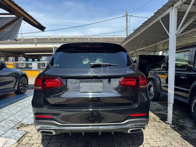2021 Mercedes Benz GLC300 4MATIC AMG LINE 2.0L (A) - 5