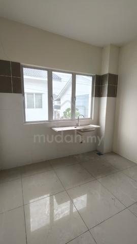 Townhouse Upper floor @ Alam Perdana, Puncak Alam 1