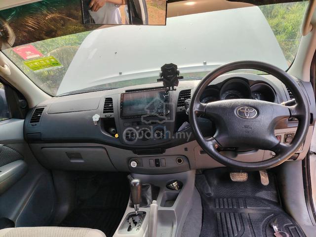 Toyota Hilux Vigo 2.5 Auto - 3