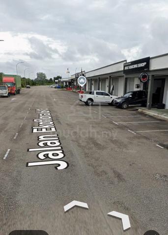 Taman Ekoflora low cost single storey shop lot for rent 1