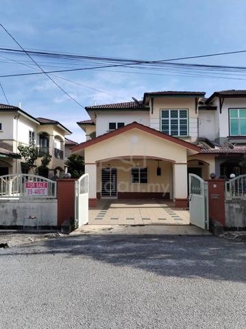 Central located Double Storey Semi D house 1