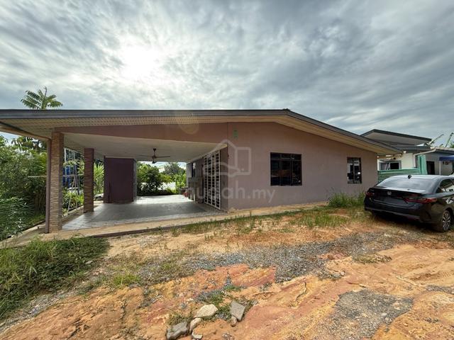 landed house for rent near putatan dongongon 1