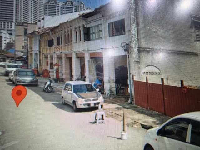 Double Storey Terrace at Lorong Seratus Tahun 1