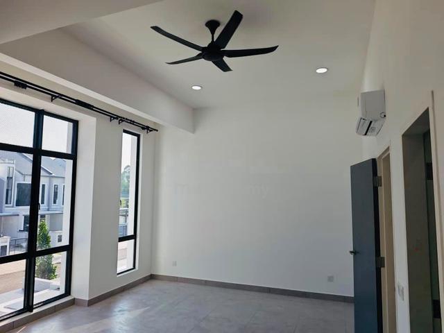 Setia Eco Cascadia Double Storey Terrace 4Bed 4Bath Partial Furnished 1
