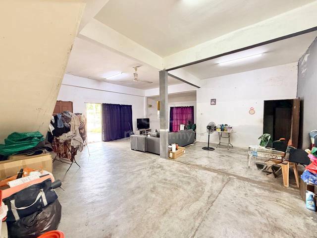 (CORNER LOT) 2 Storey Terrace Taman Sri Damar, Mantin 1