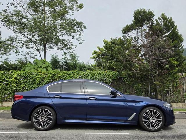 DEC 2017 BMW 530i (A)G30 Ori M sport Local 1 Owner - 2