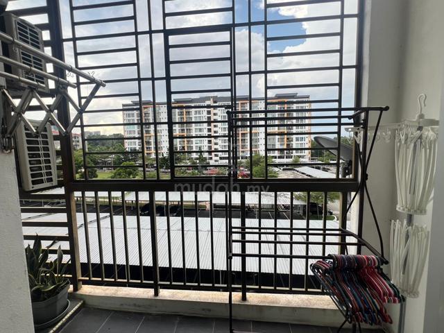 Green Suria Apartment 1