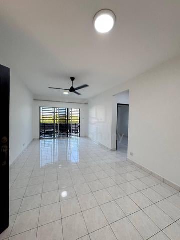 Selesa Puteri Condominium 1