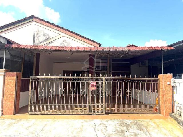 Bandar putra kulai 1