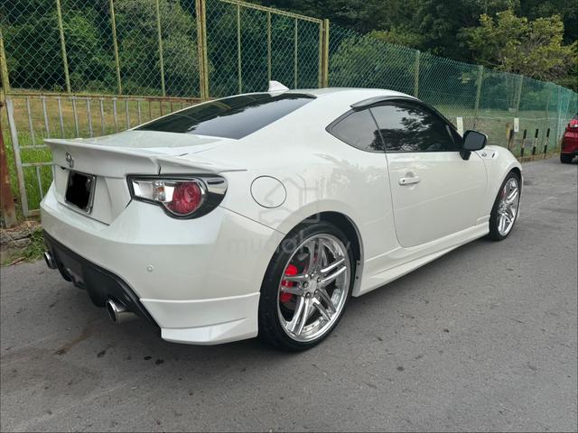 2016 Model : Toyota 86 2.0 Dba -Zn6 (A) - 4