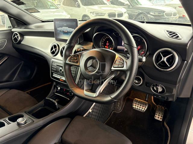 2017 Mercedes Benz CLA200 (CBU) 1.6 AMG LINE (A) - 5