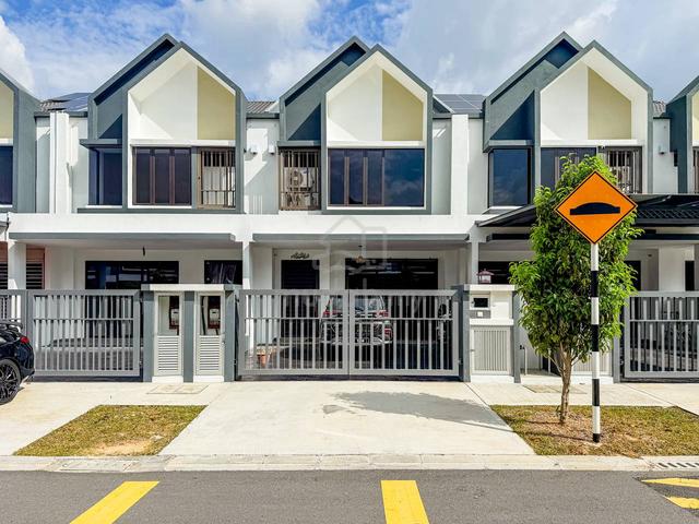 Double Storey Terrace, ANIRA Serenia City, Kota Warisan Sepang 1