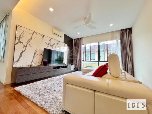 For sale Amverton park Bukit rimau 2 sty bungalow fully renovated move 1