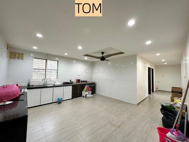 Kulim Taman Seroja Semi-D Newly Renovated, expanded kitchen 1