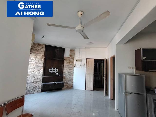 Desa Bayan Apartment 5