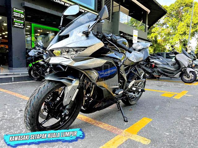 Carousel Image