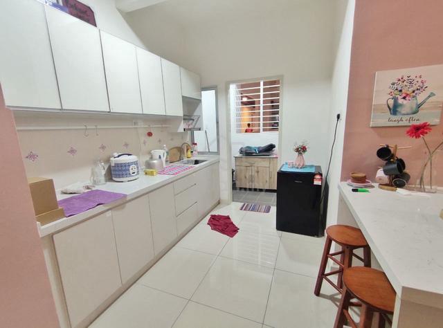 Savanna Executive Suites 4