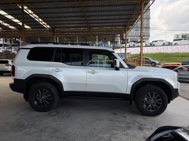 2024 Toyota LANDCRUISER 2.7 250 VX (A) - 4