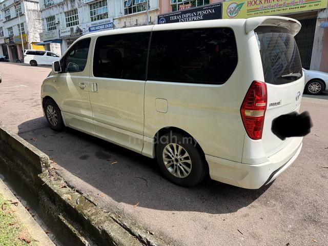 2011 Hyundai GRAND STAREX 2.5 ROYALE (A) - 4