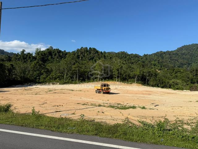 Tanah 2.5 ekar tepi jalan utama Labok - Banggol Judah untuk disewa 1