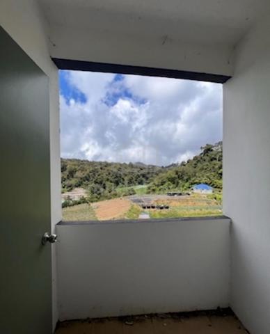 HIJAUAN HOME FERN VALLEY 1