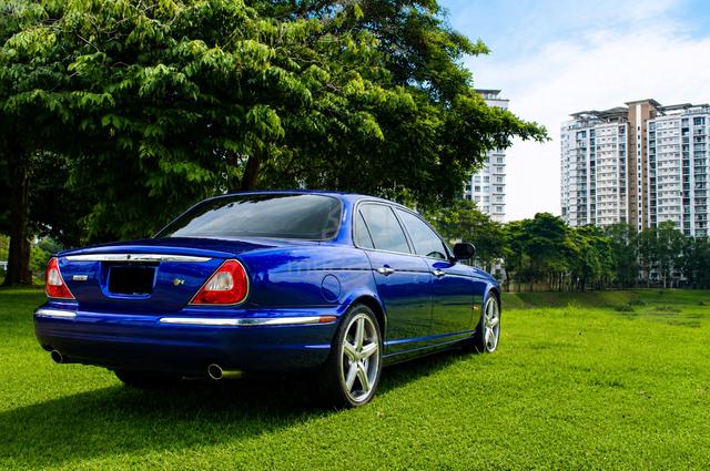 2004 Jaguar XJ8 3.6 V8 - 2