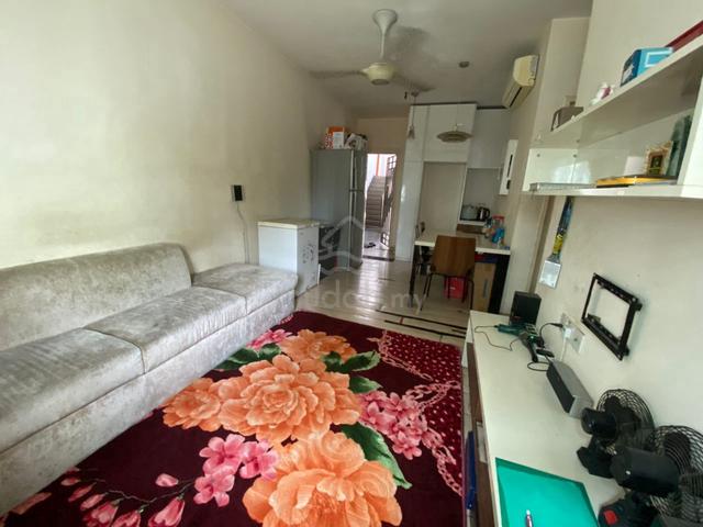 University Utama Condominium 1