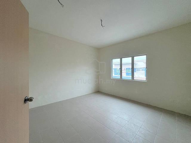Teres Dua Tingkat Meru Suria Untuk Dijual , HOT LOCATION 3