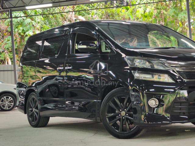 2013 Toyota VELLFIRE 2.4 Z GOLDEN EYES FACELIFT - 4
