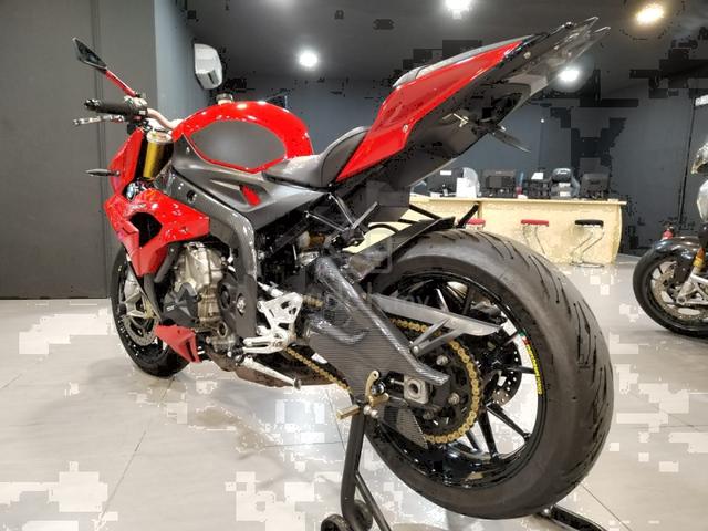 z900 insurance cost
