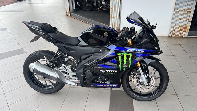 Yamaha R15M 2024 (Very Low Mileage) - photo 2 of 5