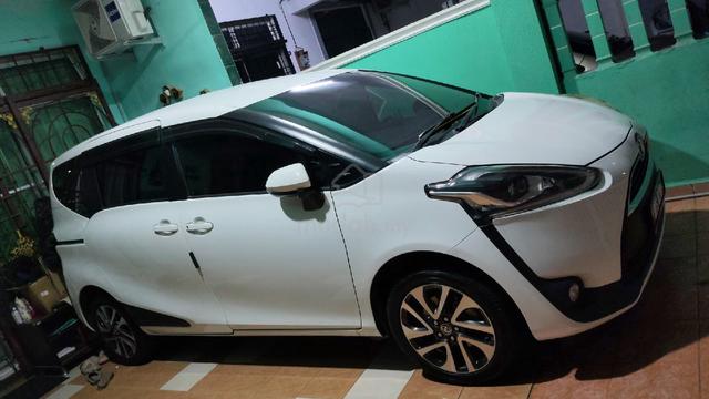 2018 Toyota SIENTA 1.5 V NSP170R (A) - 2