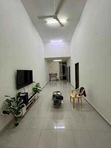 Cheap Rent 1 Storey House 4 rooms 2 bathrooms Bandar Putera Klang 1