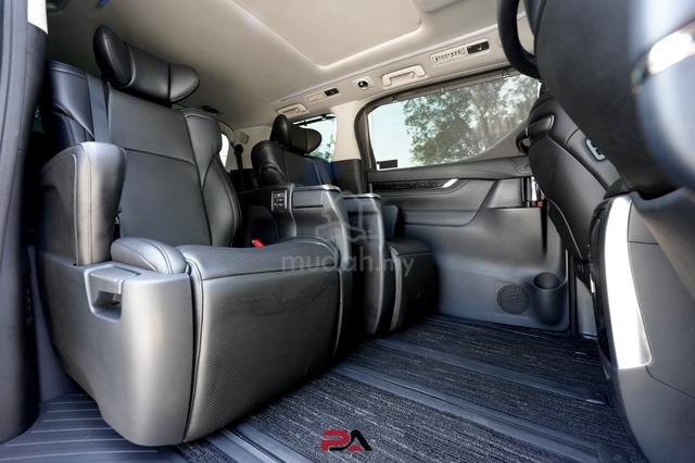 2018 Toyota VELLFIRE 2.5 ZG (A) - 4