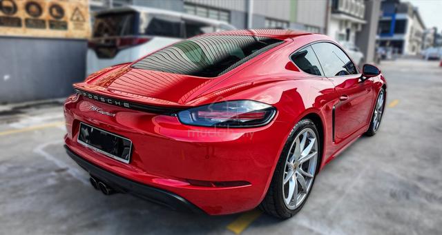 2018 Porsche 718 2.0 CAYMAN (A) 718 - 2