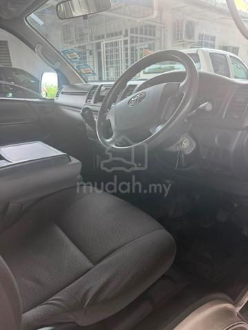 2015 Toyota HIACE 2.5 ENHANCED (M) - 5