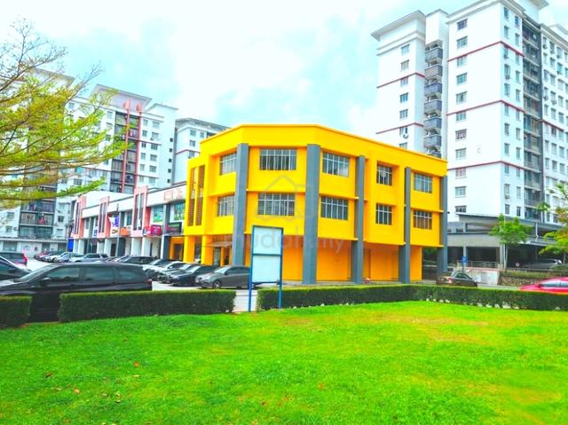 Corner 3 Storey Shoplot Precint 11 Putrajaya 1
