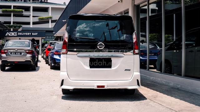 Nissan SERENA 2.0 HWS PREMIUM 360CAM L.SEAT 2019 - 4