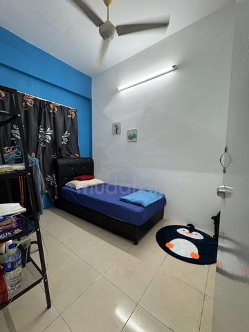 Bilik Single&Privacy-FREE Wifi Near Manjung,NAVY Lumut,Tlok.Batik,Aeon 1