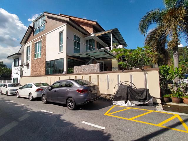 Ampang Saujana, Ampang Semi-Detached for Sale CORNER LOT, RENOVATED 1