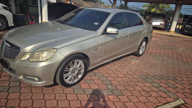 2010 Mercedes Benz E200 CGI BlueEFCY - 3