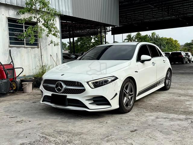 2018/2023 Mercedes Benz A180 AMG LINE 1.3 (A) - 2