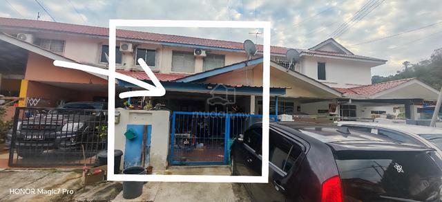 Terrance House Taman Indah Jaya 1