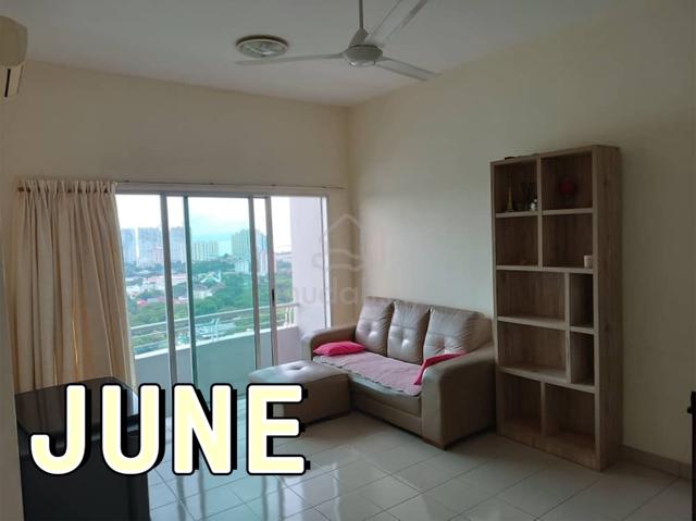 University Place (Plaza Ivory) 1